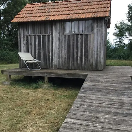 Au Fond Du Jardin Luxury tent