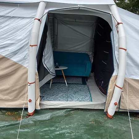 Luxury tent Au Fond Du Jardin